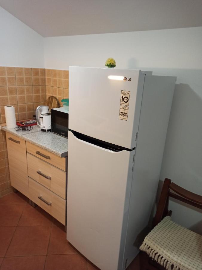 Apartmani Villa Radovic Risan Bagian luar foto