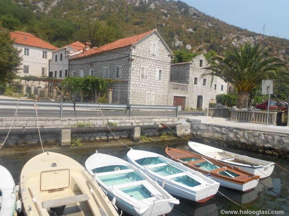 Apartmani Villa Radovic Risan Bagian luar foto