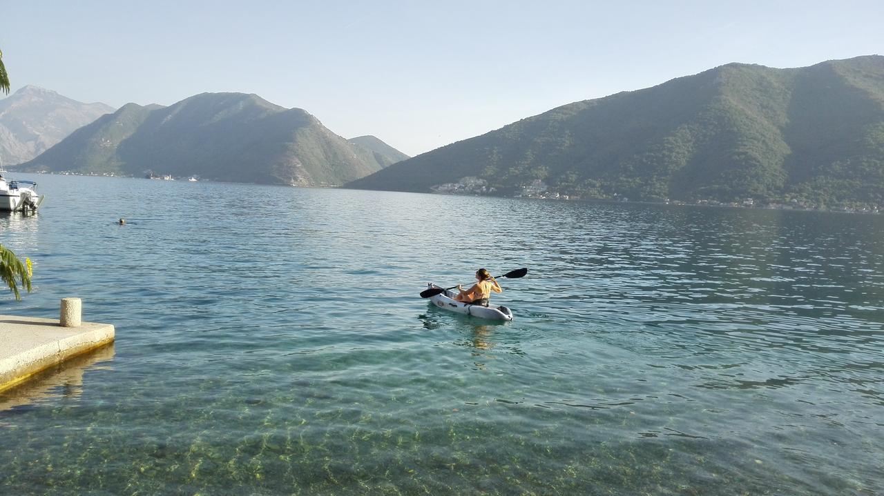 Apartmani Villa Radovic Risan Bagian luar foto