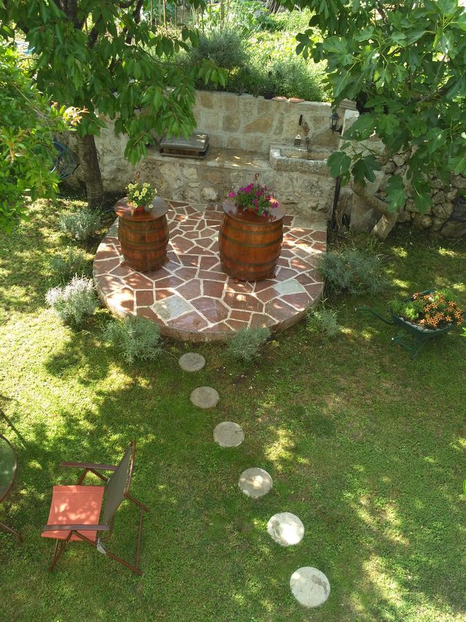 Apartmani Villa Radovic Risan Bagian luar foto