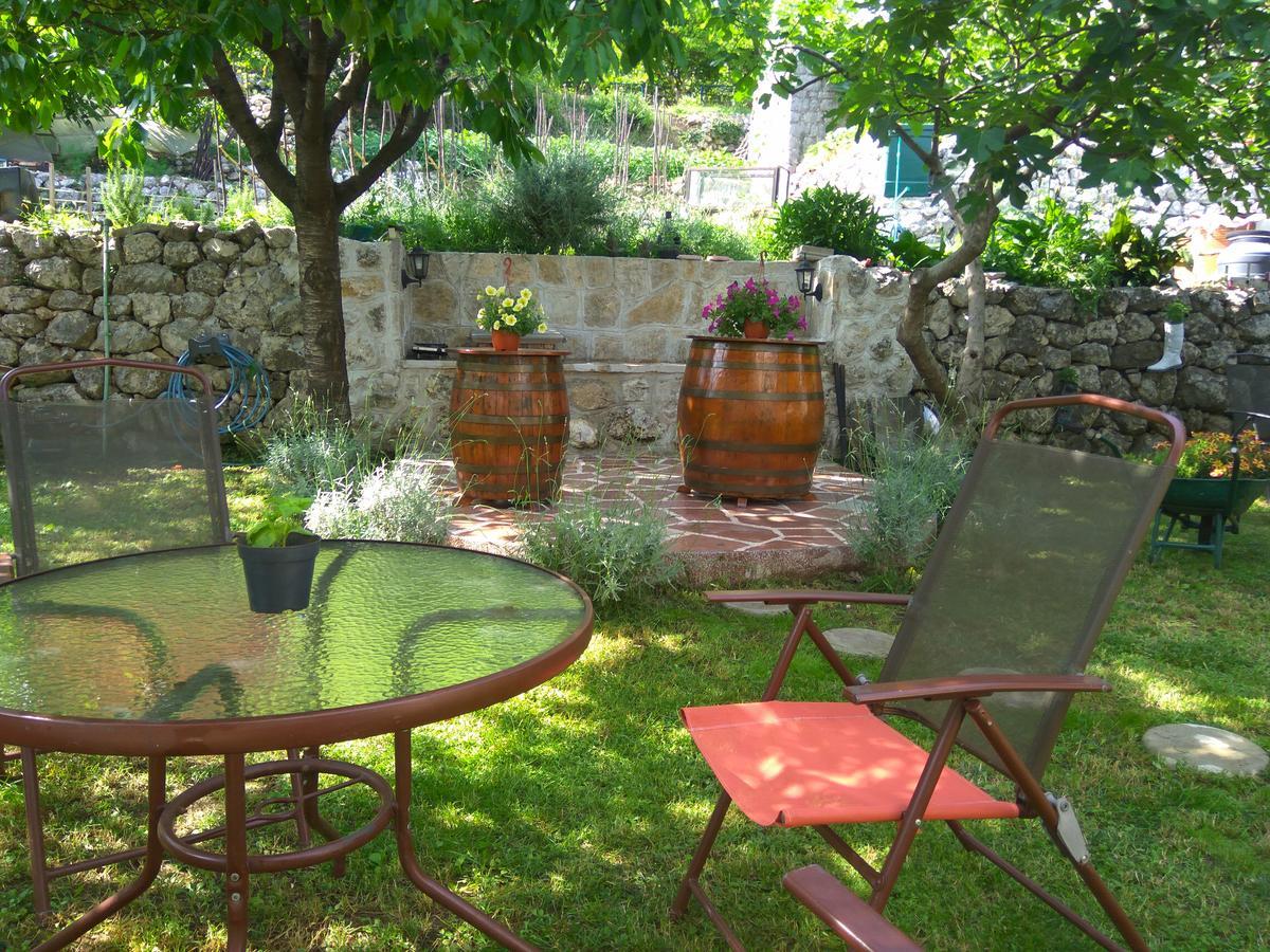 Apartmani Villa Radovic Risan Bagian luar foto